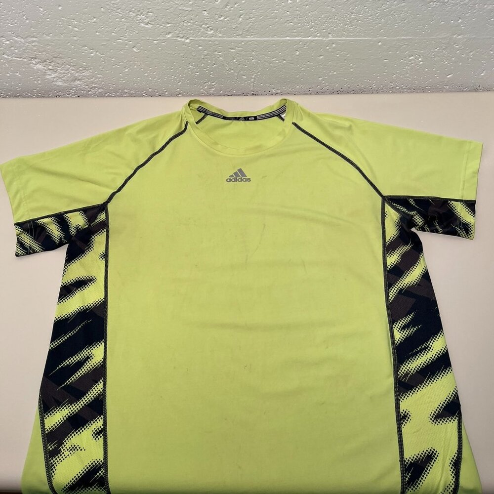 Adidas Men's Vintage Crewneck Soccer Tee Shirt